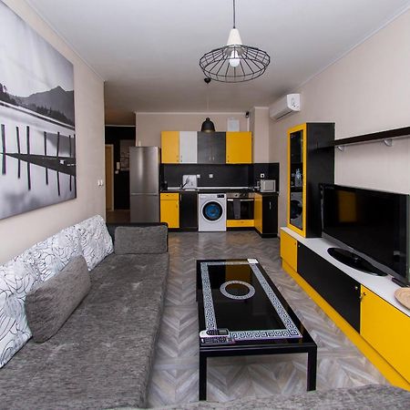 The Yellow Appartment Sofia Eksteriør billede