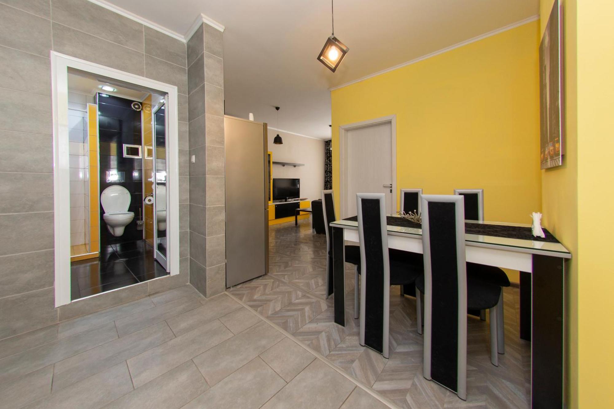 The Yellow Appartment Sofia Eksteriør billede